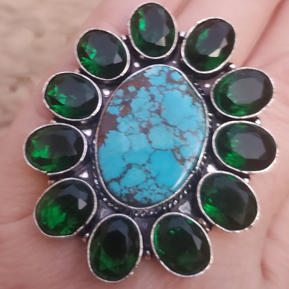 New Tibetan Turquoise and Chrome Diopside 925 Silver Statement Ring. - Picture 6 of 12